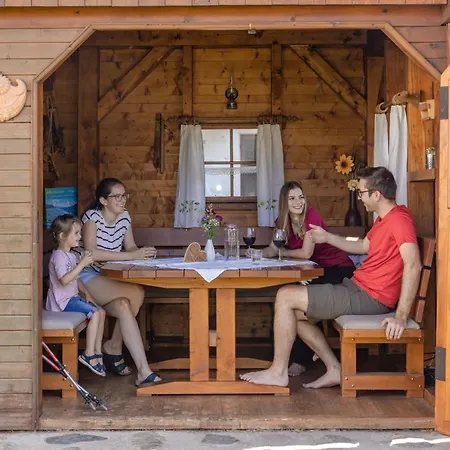 Erlebenswert Bauernhof Gruber 4*