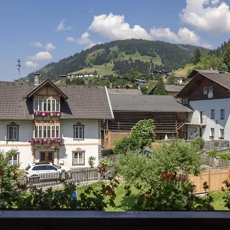 Erlebenswert Bauernhof Gruber 3*