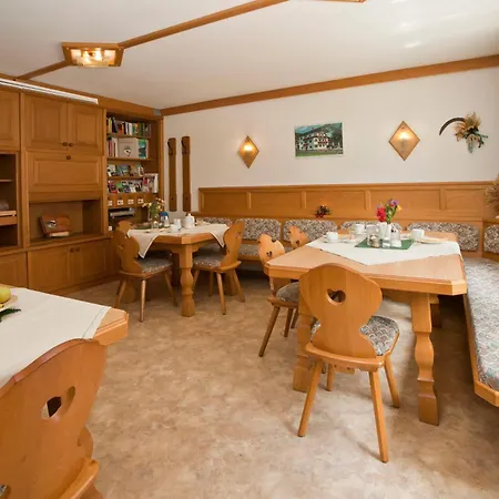 Erlebenswert Bauernhof Gruber Guest house 4*